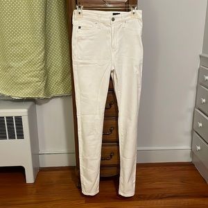 AG the mila  super high rise skinny size 25 r
